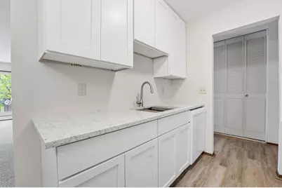 183 Little Canada Road E #305, Little Canada, MN 55117 - Photo 10