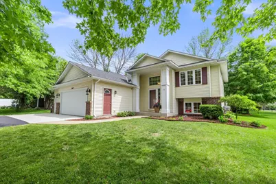 907 Deer Ridge Street NW, Lonsdale, MN 55046 - Photo 2