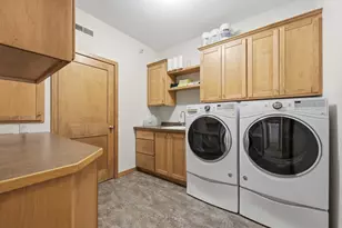 385 7th Ave S, Fargo,  58103 - Photo 22