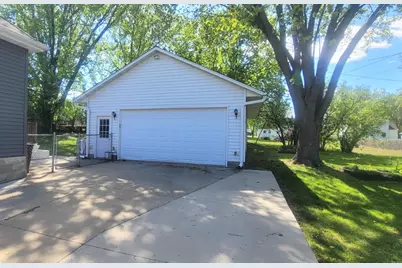 815 10th Avenue, Howard Lake, MN 55349 - Photo 12