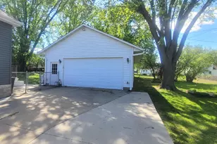 815 10th Ave, Howard Lake, MN 55349 - Photo 12