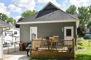 815 10th Ave, Howard Lake, MN 55349 - Photo 8