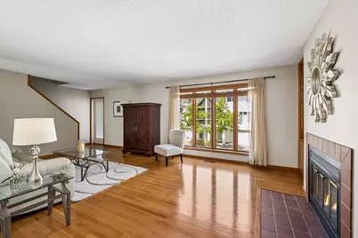 930 Dartmouth Place SE, Minneapolis, MN 55414 - Photo 8