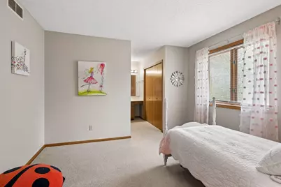 930 Dartmouth Place SE, Minneapolis, MN 55414 - Photo 34