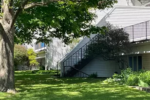 930 Dartmouth Pl SE, Minneapolis, MN 55414 - Photo 4