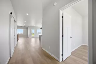 2232 44th St S, Moorhead, MN 56560 - Photo 6