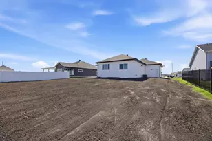 2232 44th St S, Moorhead, MN 56560 - Photo 62