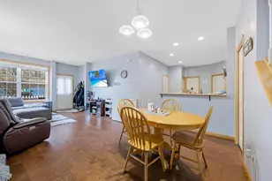 1884 Bluestem Ln, Shoreview, MN 55126 - Photo 12