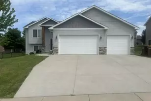 1107 Tikalsky St SE, New Prague, MN 56071 - Photo 1