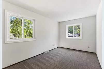 11724 67th Place N, Maple Grove, MN 55369 - Photo 14