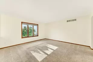 94 Maple St, Fountain, MN 55935 - Photo 6