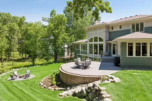 2063 Austrian Pine Ln, Minnetonka, MN 55305 - Photo 40