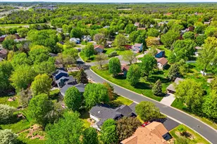 9803 Kirkwood Ln N, Maple Grove, MN 55369 - Photo 60