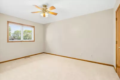 9803 Kirkwood Lane N, Maple Grove, MN 55369 - Photo 34