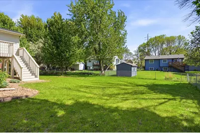 9803 Kirkwood Lane N, Maple Grove, MN 55369 - Photo 6