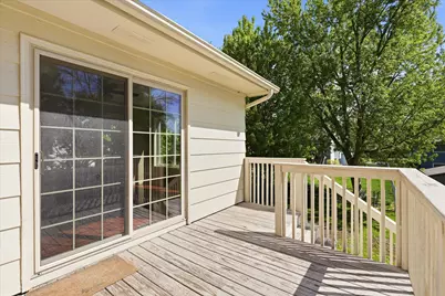 9803 Kirkwood Lane N, Maple Grove, MN 55369 - Photo 8