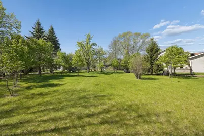 1716 Southwood Trail, Saint Cloud, MN 56301 - Photo 8