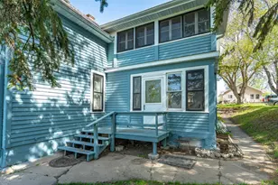 217 1st St NW, Pelican Rapids, MN 56572 - Photo 4