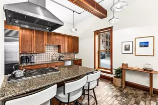 1 N Lake Ave, Duluth, MN 55802 - Photo 48