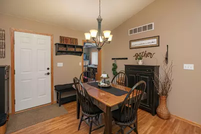 217 Clubhouse Drive NE, Stewartville, MN 55976 - Photo 8