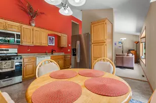 14278 Golf View Dr, Eden Prairie, MN 55346 - Photo 8