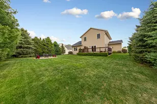 2570 Fox Hollow Ln, Owatonna, MN 55060 - Photo 48