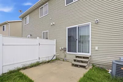 4257 Estate Drive S, Fargo, ND 58104 - Photo 32