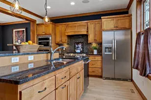 5492 Lost Lake Ln, Mound, MN 55364 - Photo 6