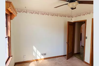 816 Clausen Avenue, Albert Lea, MN 56007 - Photo 24