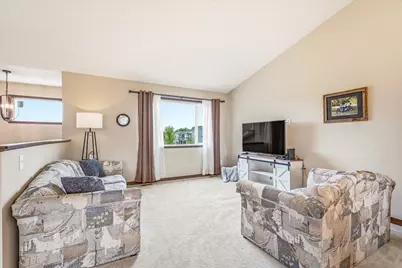 422 Bluebird Drive NW, Isanti, MN 55040 - Photo 6