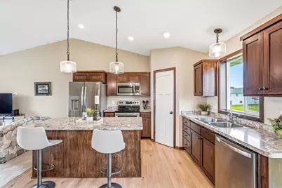 422 Bluebird Drive NW, Isanti, MN 55040 - Photo 12