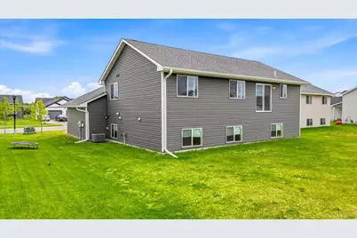 422 Bluebird Drive NW, Isanti, MN 55040 - Photo 36