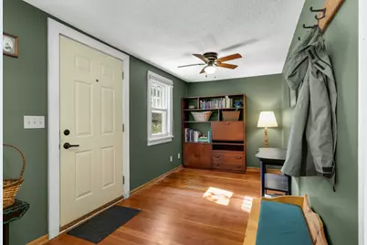 849 Tatum Street, Saint Paul, MN 55104 - Photo 2