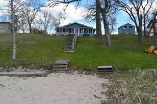 231 Hilltop Rd, Ottertail, MN 56571 - Photo 6