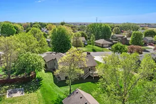 1286 Limestone Dr S, Shakopee, MN 55379 - Photo 60