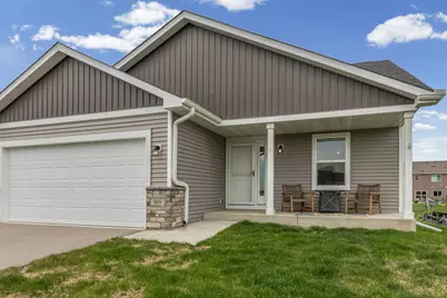 909 Emily Court NE, Montgomery, MN 56069 - Photo 4