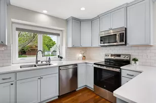 12865 89th Pl N, Maple Grove, MN 55369 - Photo 4