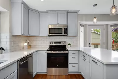 12865 89th Place N, Maple Grove, MN 55369 - Photo 6