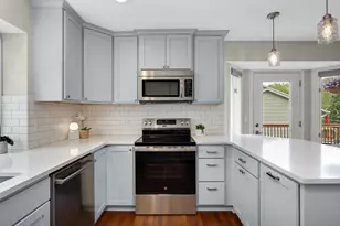 12865 89th Pl N, Maple Grove, MN 55369 - Photo 6