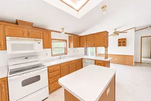 404 Humming Bird Ln, New York Mills, MN 56567 - Photo 4