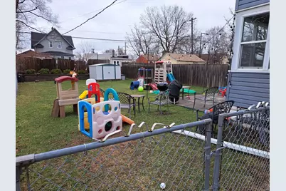 1051 Virginia Street, Saint Paul, MN 55117 - Photo 2