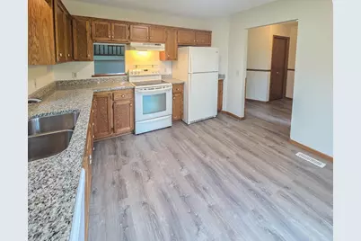 11249 Kentucky Avenue N, Champlin, MN 55316 - Photo 12
