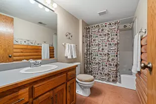 1320 Griffin Ave, Mahtomedi, MN 55115 - Photo 38