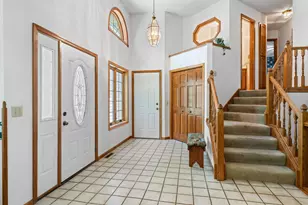 1320 Griffin Ave, Mahtomedi, MN 55115 - Photo 4