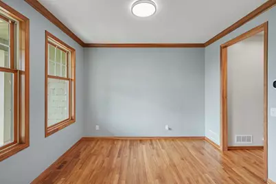 2350 Fawn Hill Court, Chanhassen, MN 55317 - Photo 6
