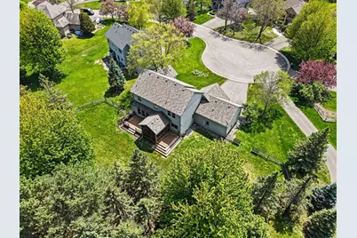 2350 Fawn Hill Court, Chanhassen, MN 55317 - Photo 34