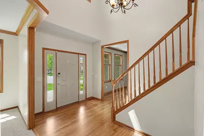 2350 Fawn Hill Court, Chanhassen, MN 55317 - Photo 4