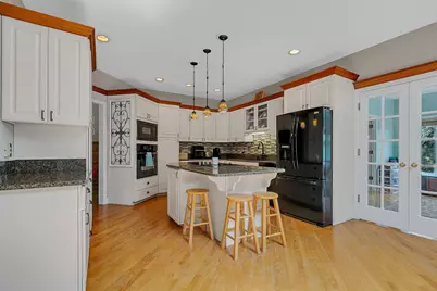 2237 Chelmsford Lane, Saint Cloud, MN 56301 - Photo 6