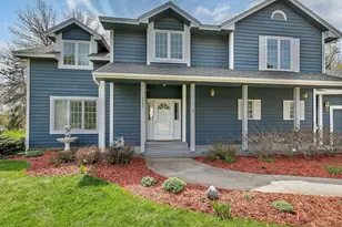 2237 Chelmsford Ln, Saint Cloud, MN 56301 - Photo 2
