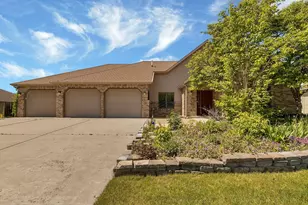 410 Sundown Dr, Avon, MN 56310 - Photo 68